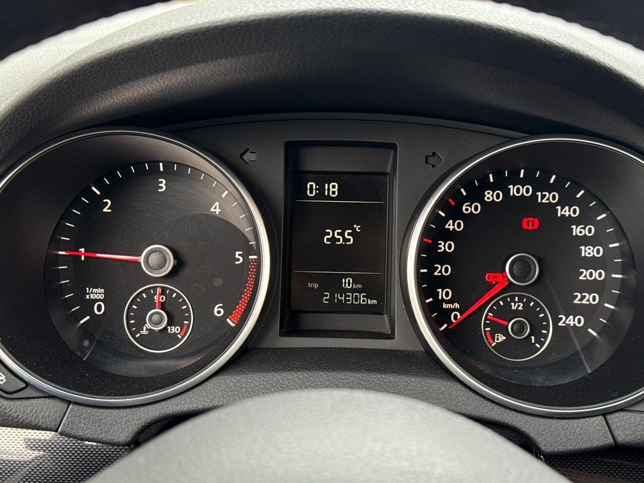VOLKSWAGEN GOLF 1.6cc 105CV TDI NEOPATENTATI