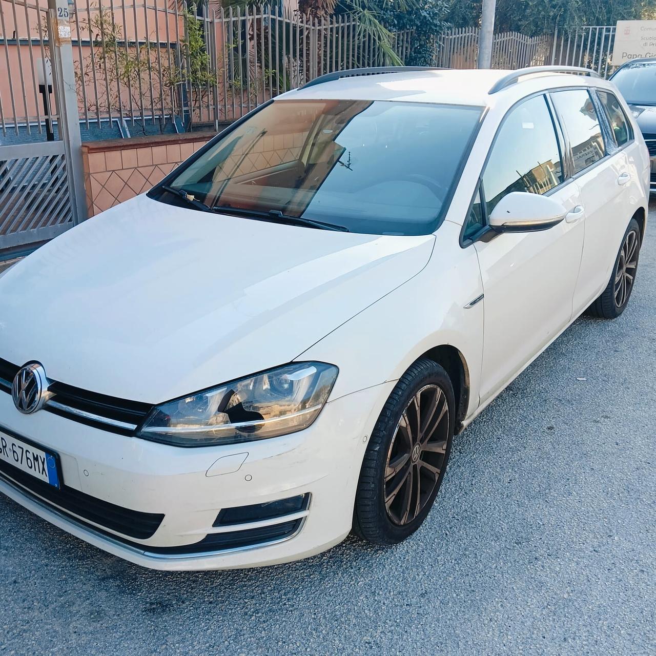 Volkswagen Golf Variant 1.6 TDI 110 CV Comfortline BlueMotion Tech.