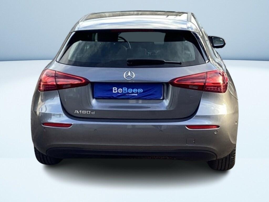 Mercedes Classe A 180 180 D Advanced 8G-DCT