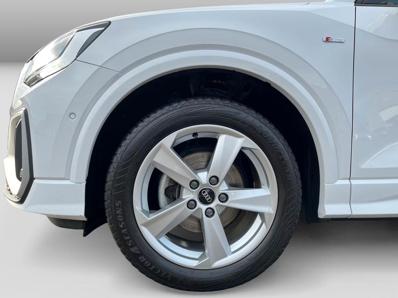 Audi Q2 30 TFSI S line Edition