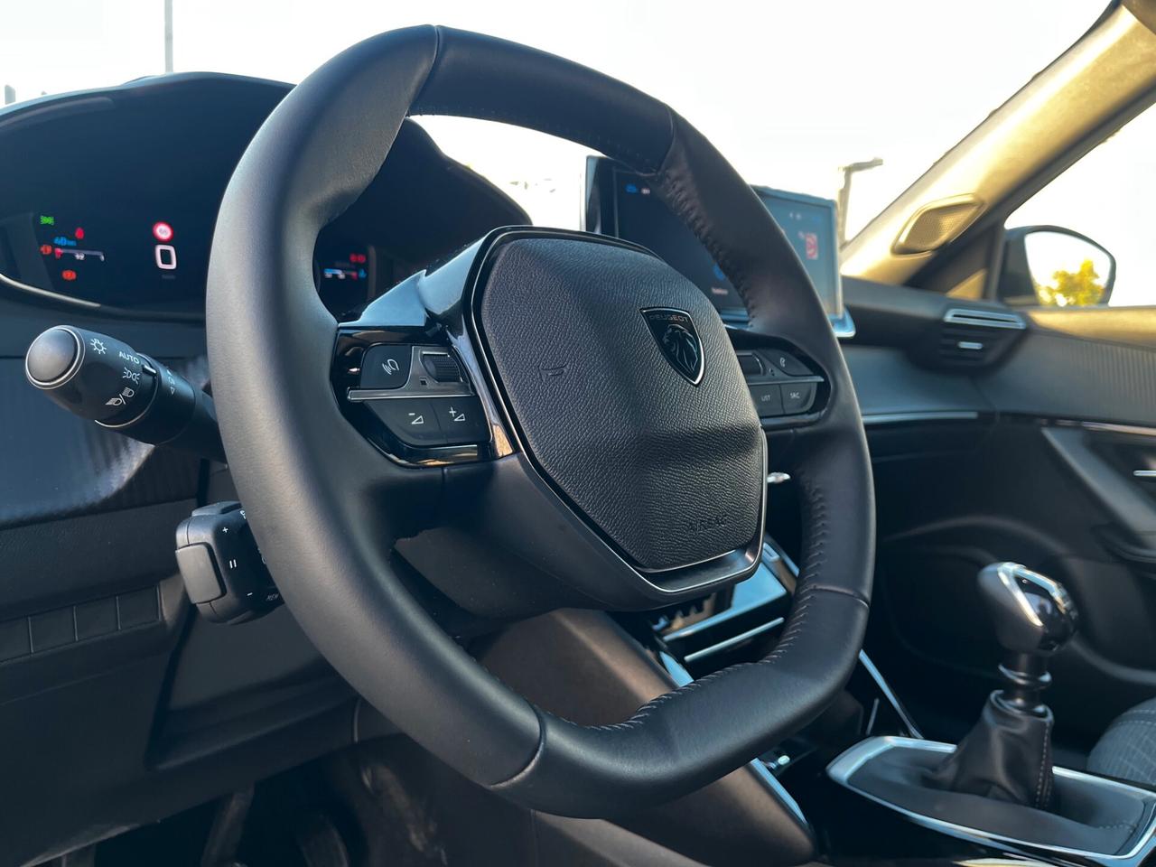 Peugeot 2008 1.2 100CV S&S Allure *PROMO ROTTAMAZIONE*