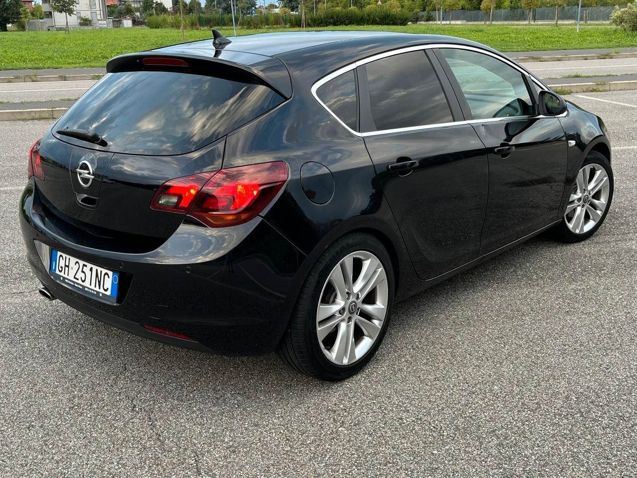 Opel Astra 2.0 CDTI 160CV Cosmo Sport