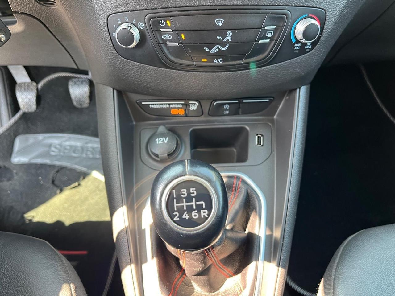 Ford tourneo courier-5p-1.5 tdci-11/2019