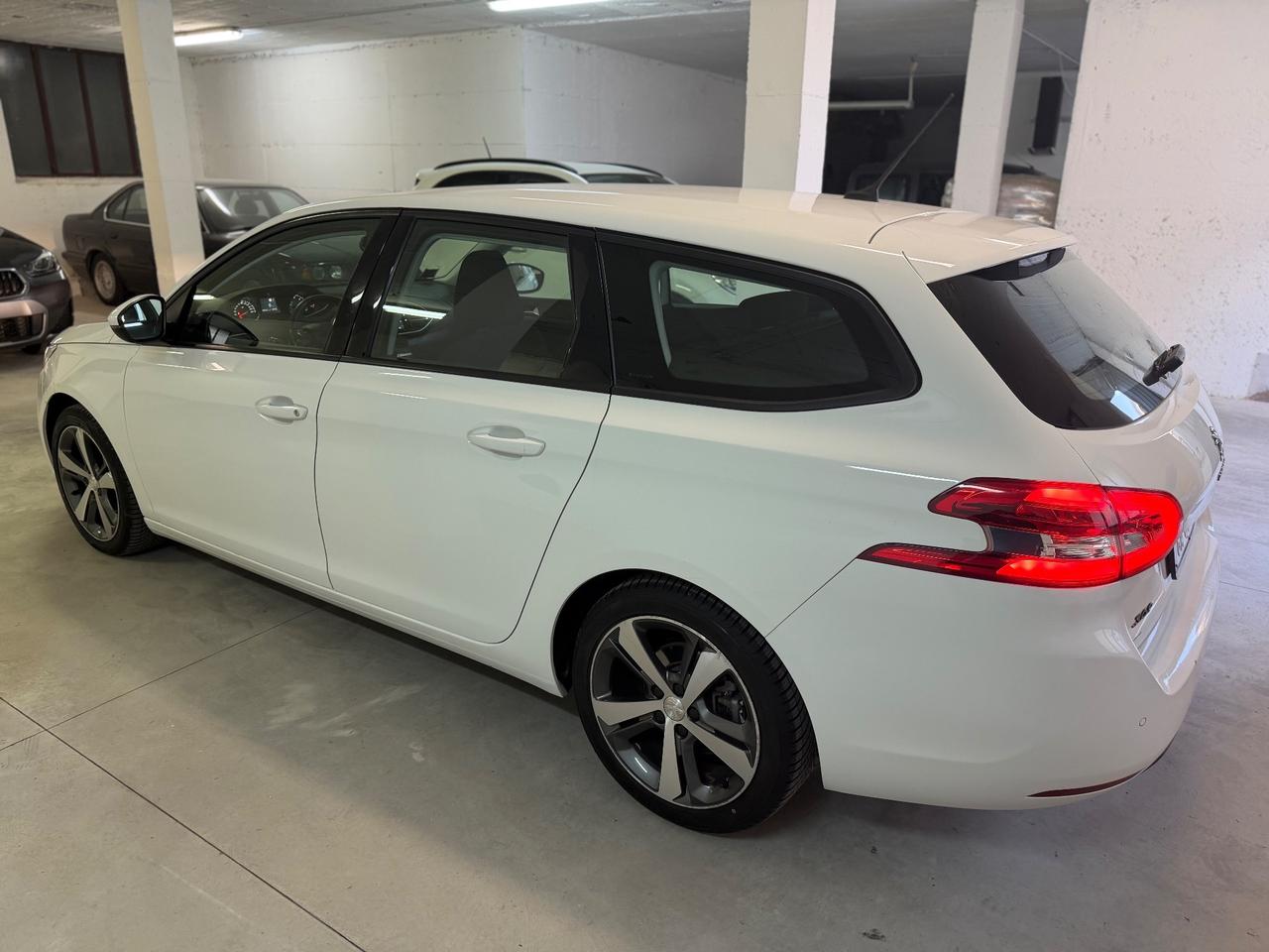 Peugeot 308 BlueHDi 130 S&S EAT6 SW Business