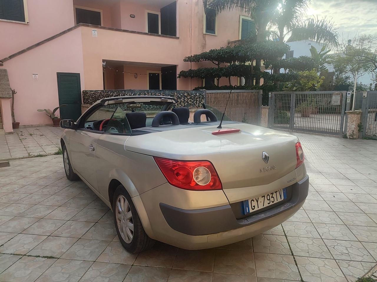 Renault Megane Mégane C-C 1.6 16V Exception cabrio