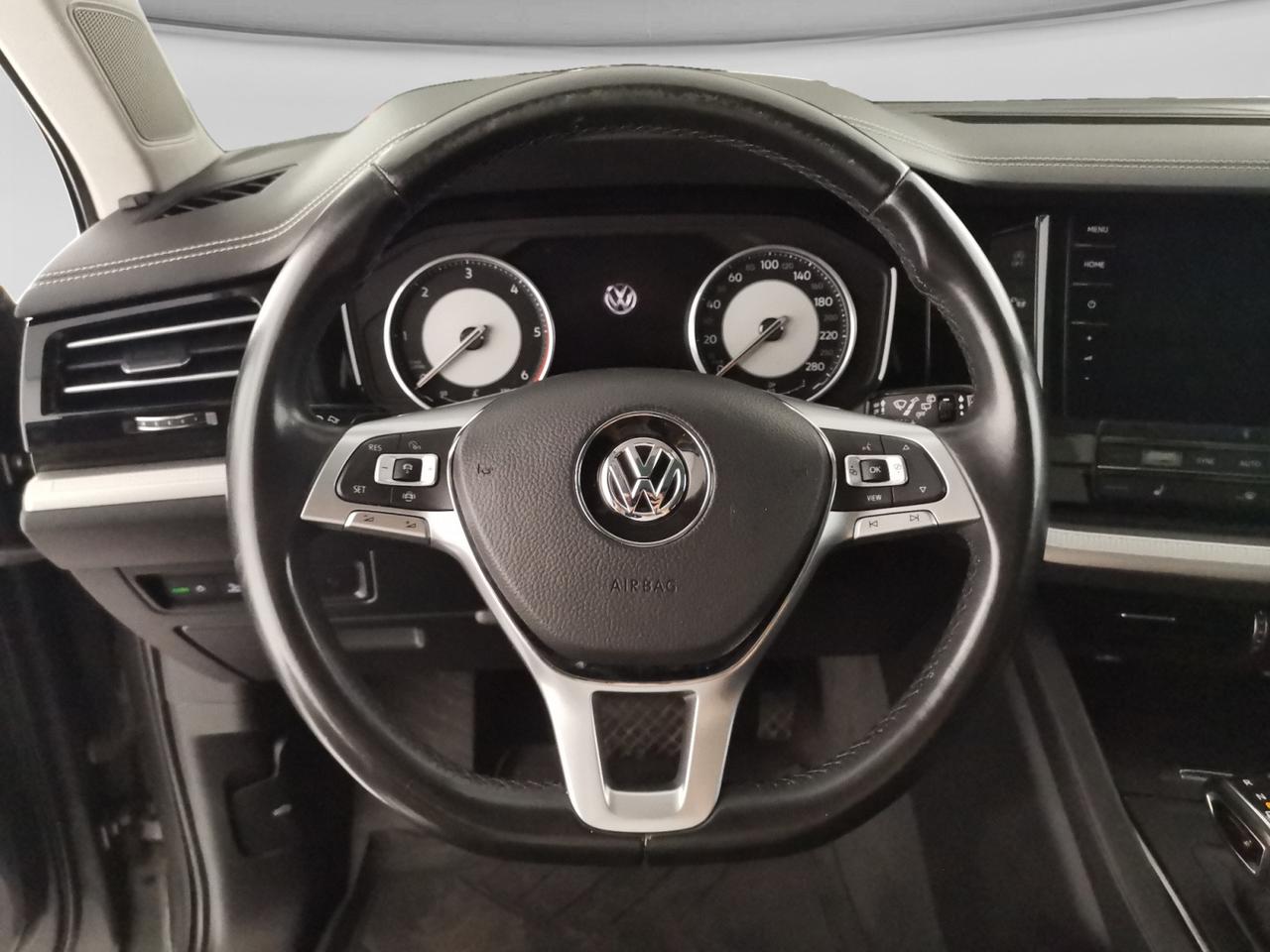 VOLKSWAGEN Touareg III 2018 - Touareg 3.0 V6 tdi Advanced 231cv tiptron