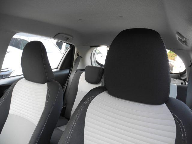 TOYOTA Yaris 1.5 Hybrid 5p. Business -OK NEOPATEN.-"DA VETRINA"