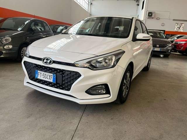 Hyundai i20 i20 II 2018 5p 1.2 mpi Connect econext Gpl 73cv