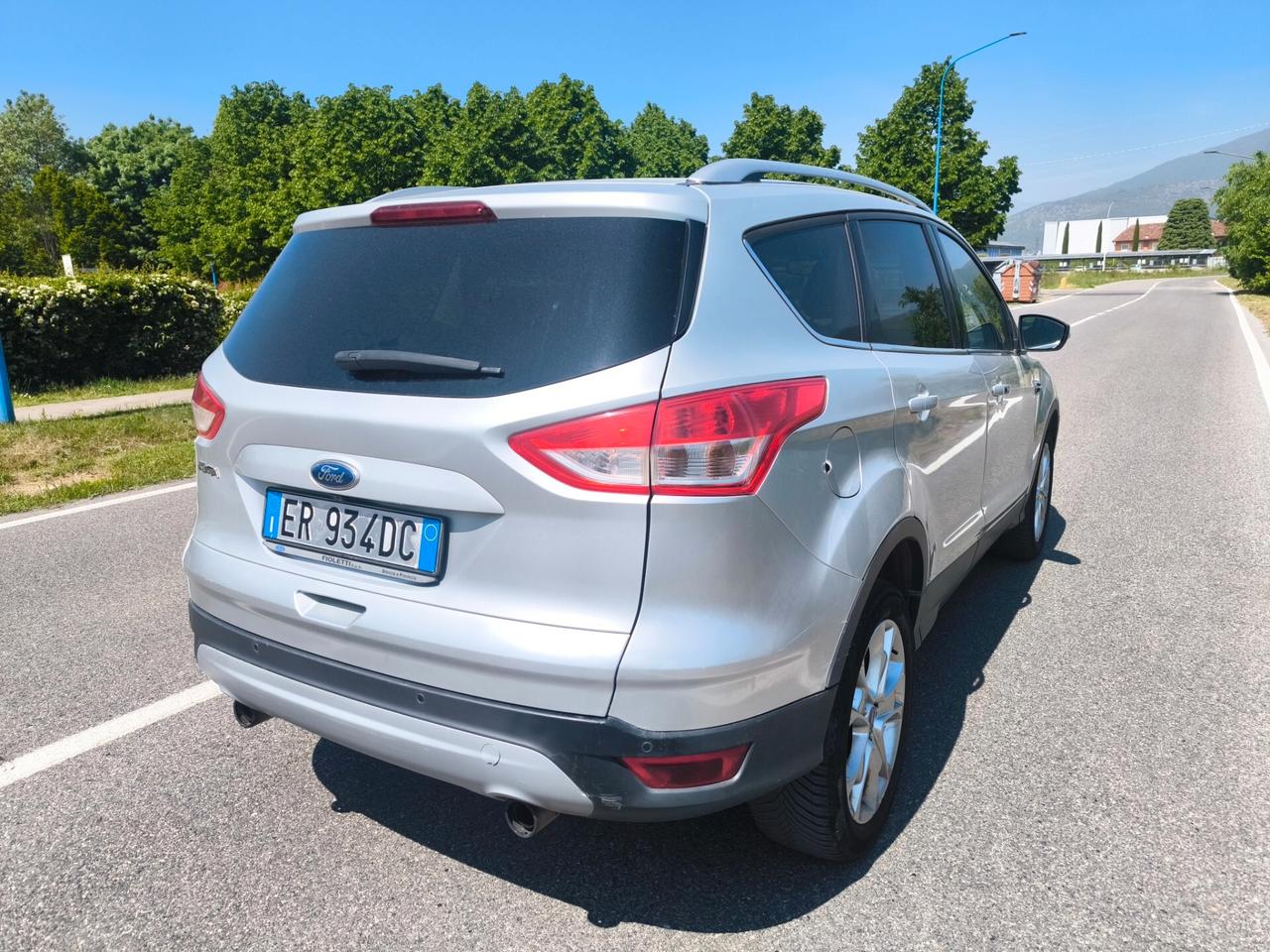 FORD KUGA 2,0 TDCI 4X4- TITANIUM-CAMBIO AUTOMATICO