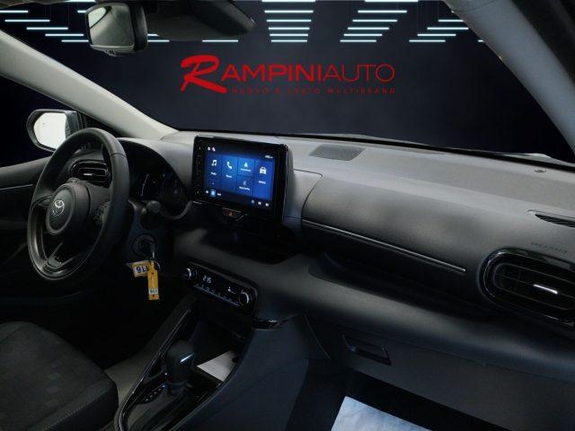 TOYOTA Yaris 1.5 Hybrid Trend KM 0 Ufficiale Pronta Consegna