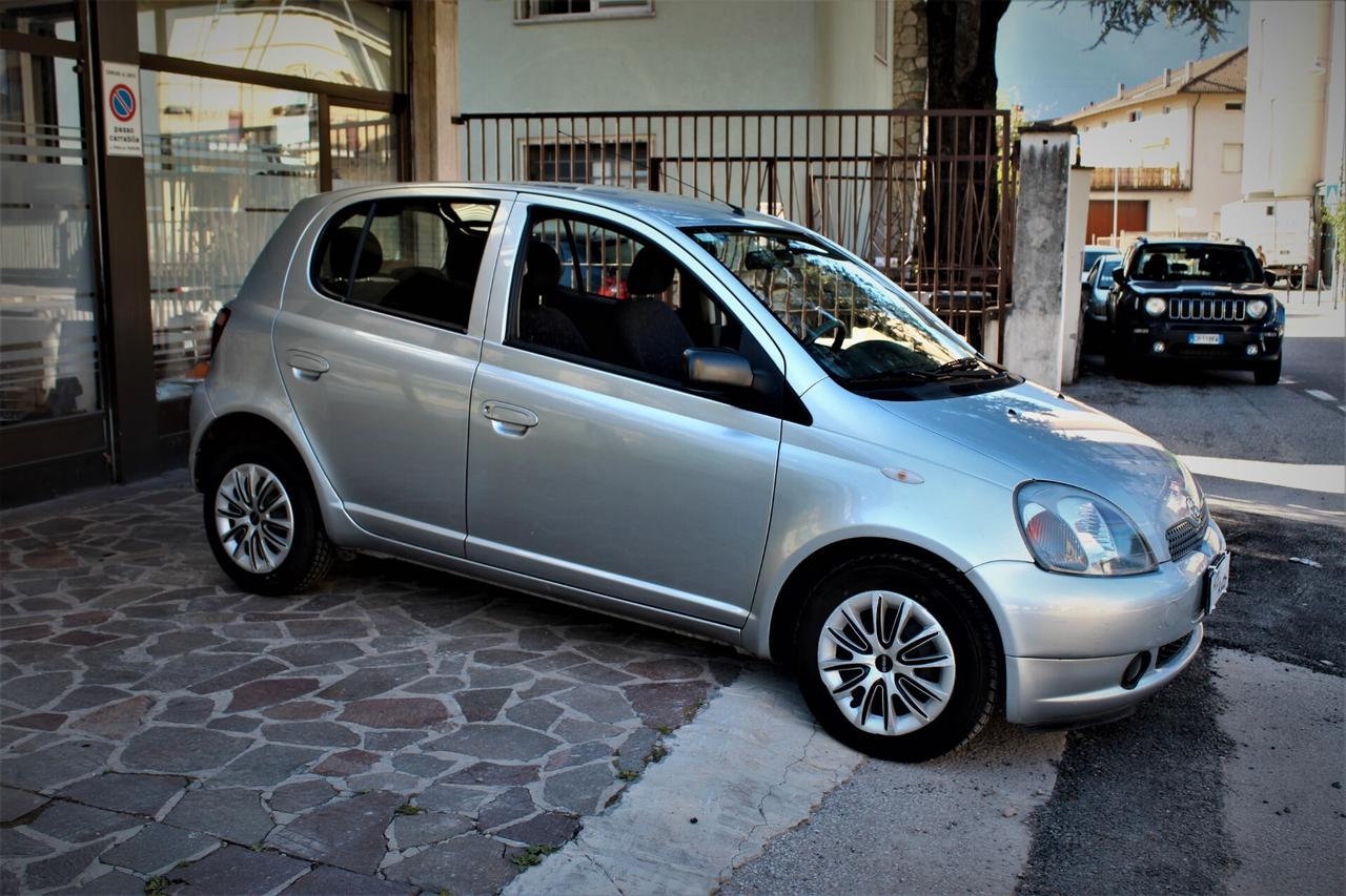 Toyota Yaris 1.3i 16V cat 5 porte Neopatentati SOLI 46000 km
