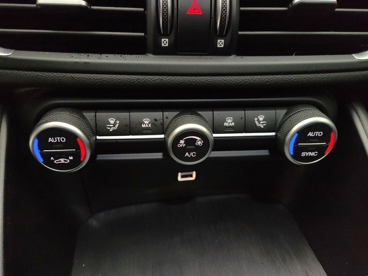 ALFA ROMEO Giulia 2016 GIULIA 2.2 TD 160CV BUSINESS AUTO