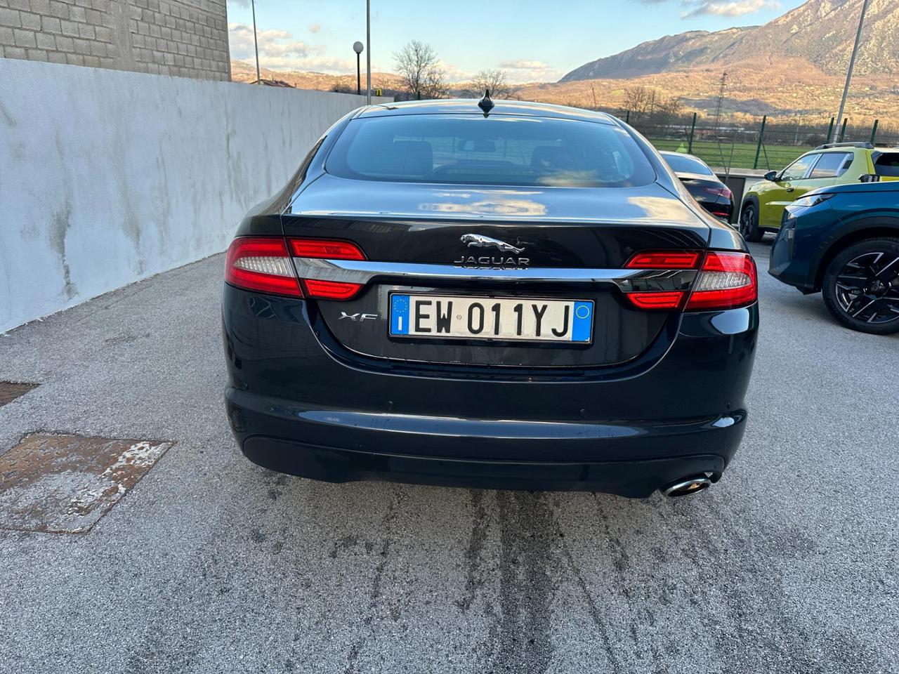 Jaguar XF Berlina XF 2.2d Luxury 200cv auto