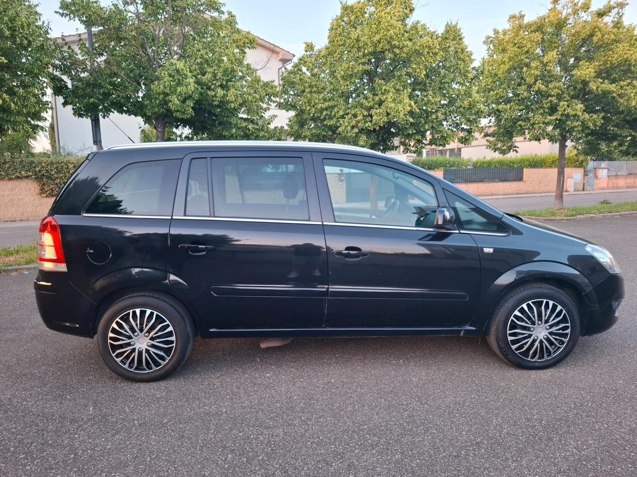 Opel Zafira 1.6 16V ecoM 150CV Turbo One