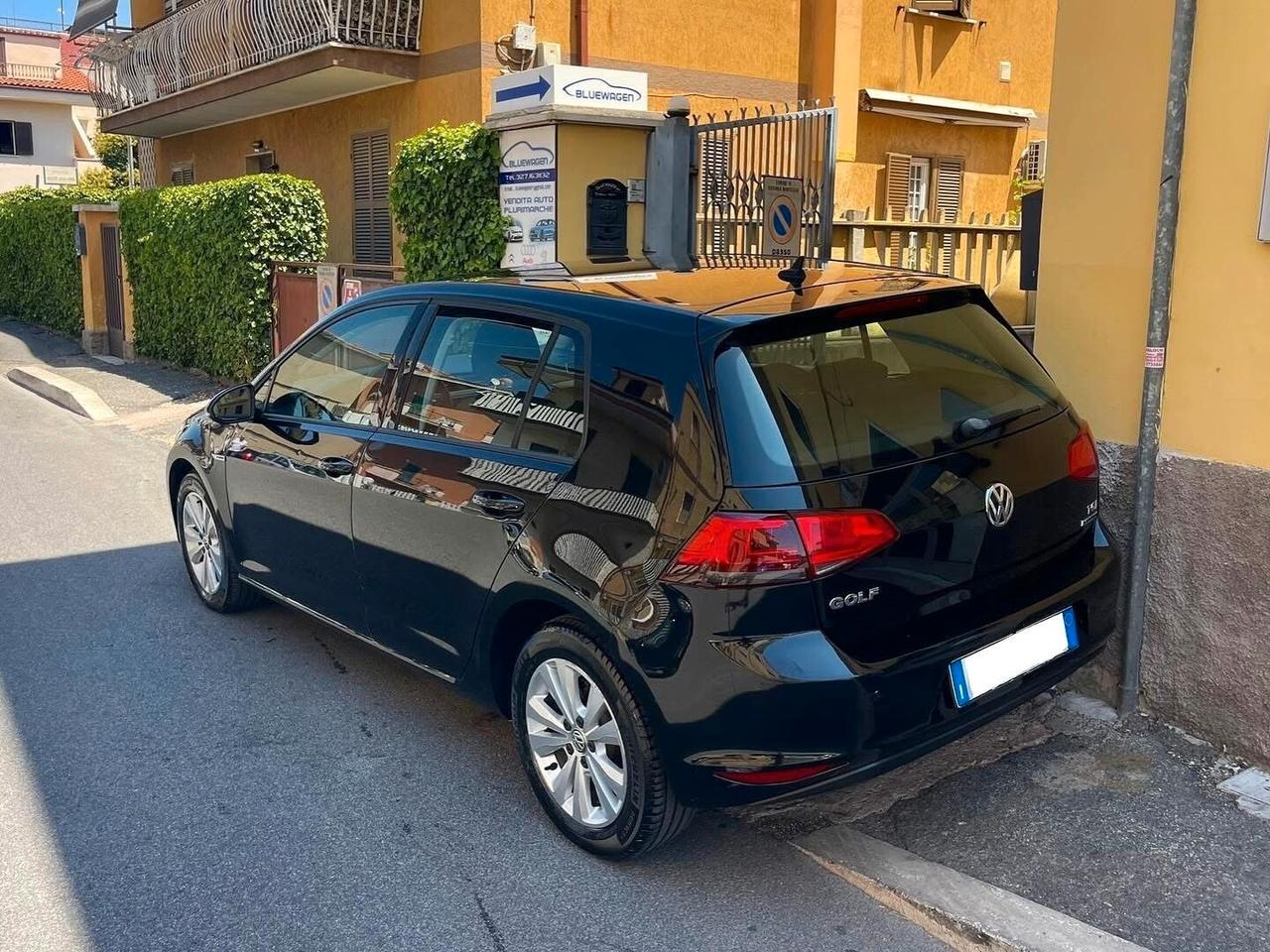 Volkswagen Golf 1.4 TGI 5p. Highline BlueMotion FINANZIABILE