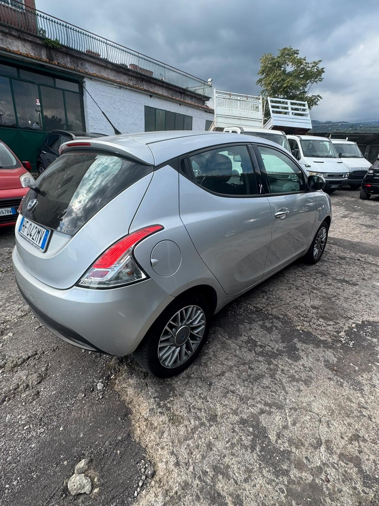 Lancia Ypsilon 1.3 MJT 16V 95 CV 5 porte S&S Platinum