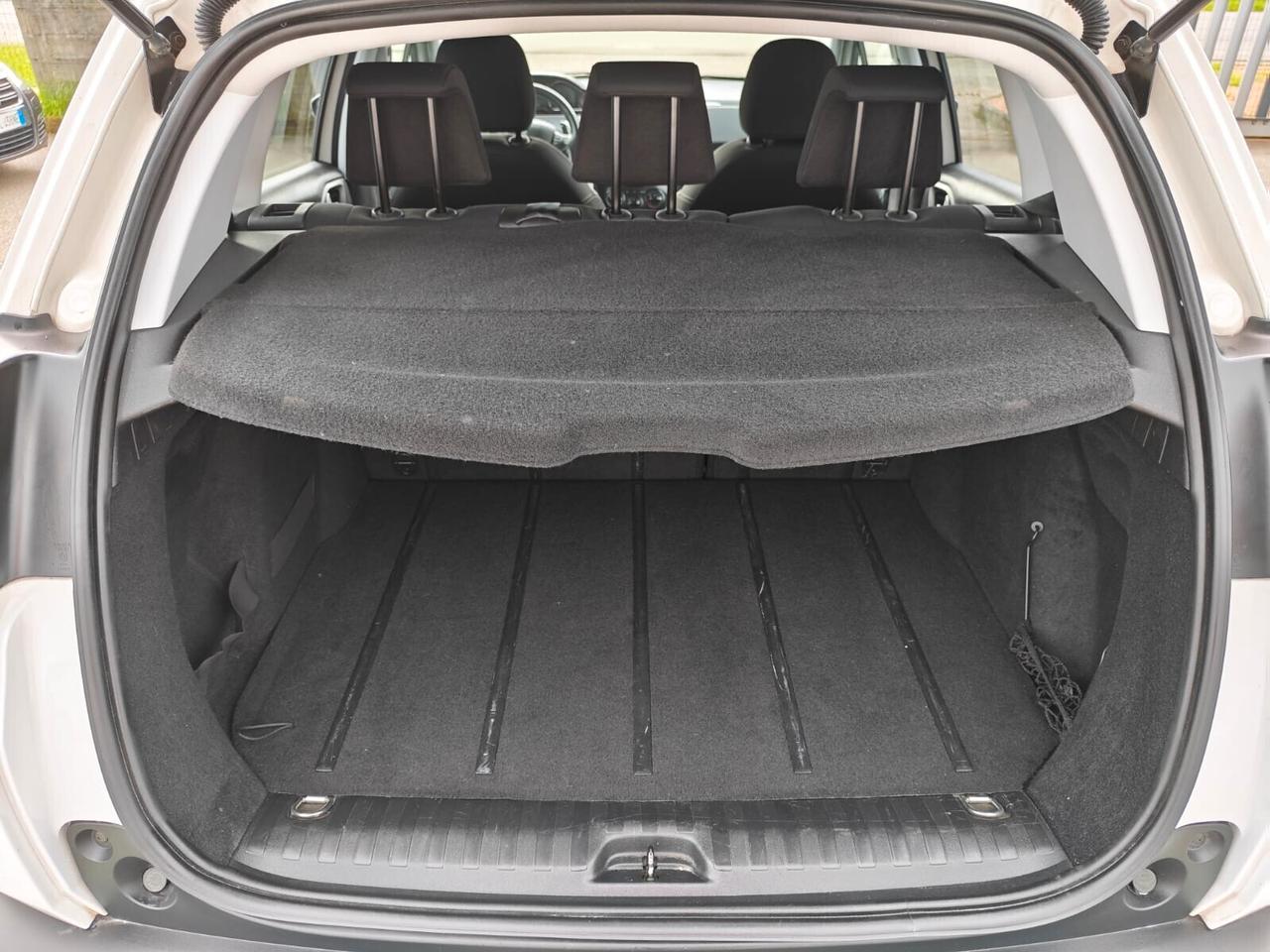 Peugeot 2008 1.6 e-HDi 92 CV Stop&Start Active