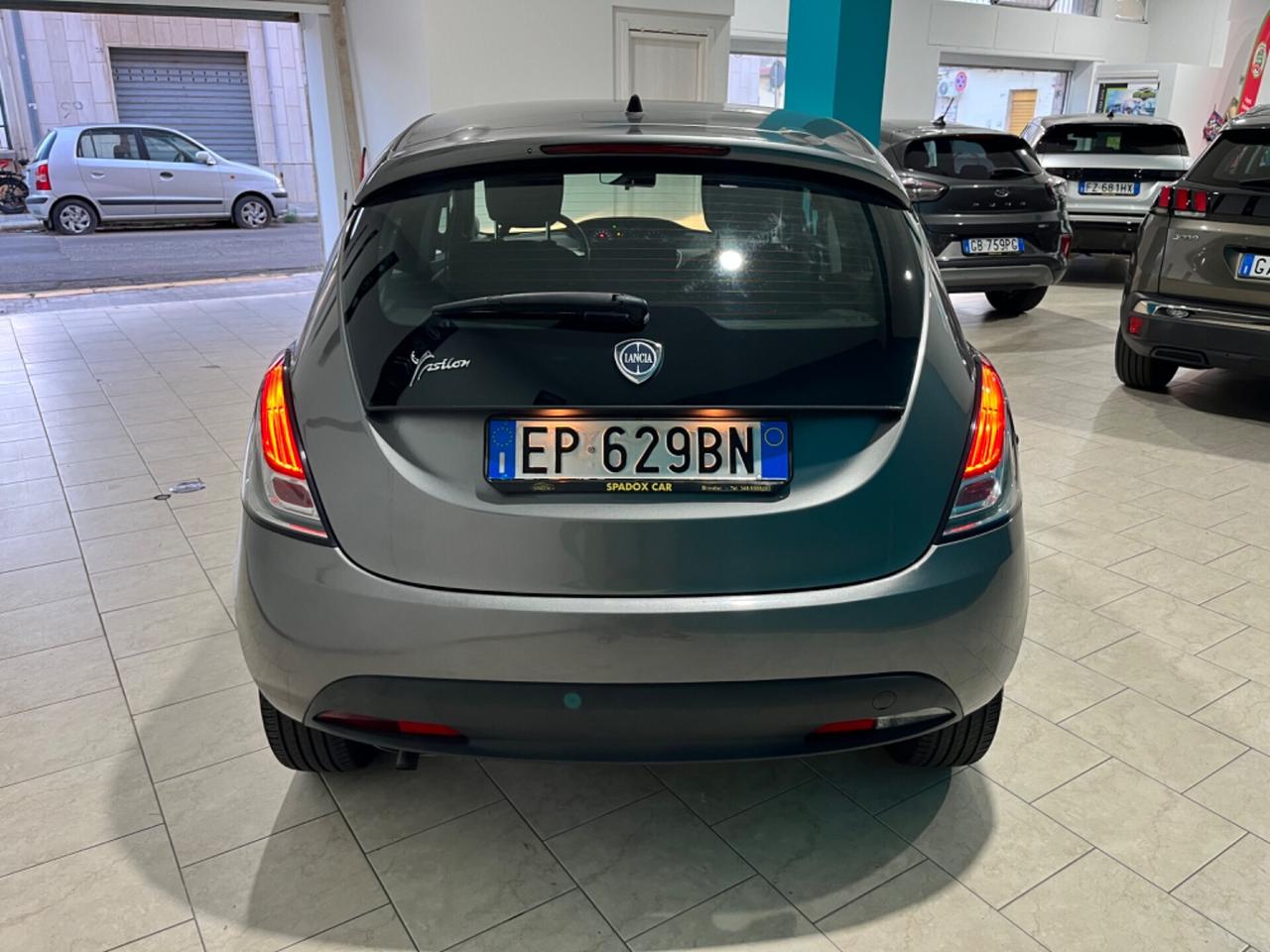 LANCIA YPSILON 1.2 GPL 2012 UNICOPROPRIETARIO