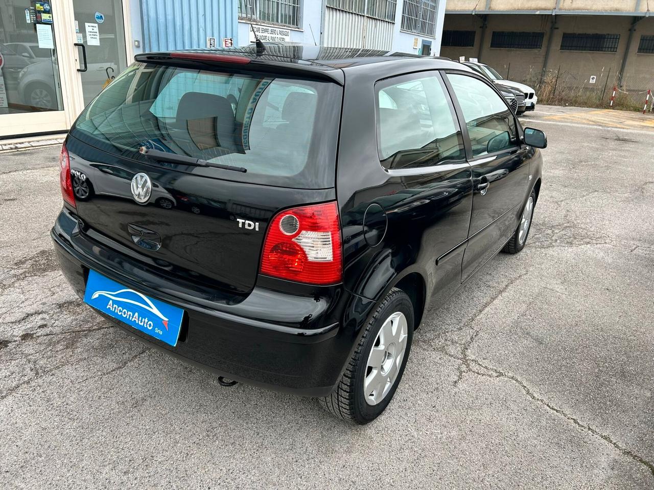 VW Polo 1.4 TDI X NEOPATENTATI 2004
