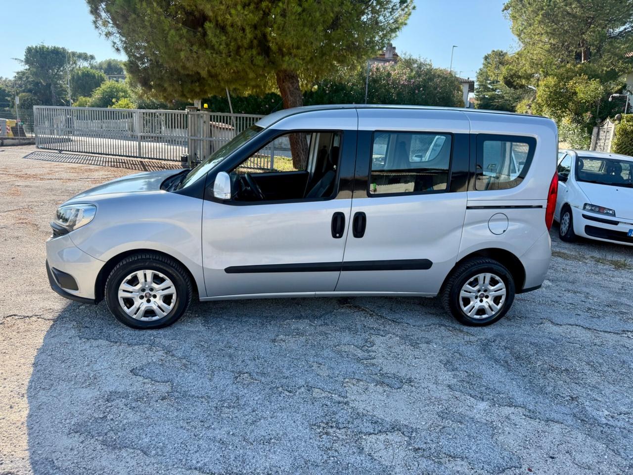 Fiat Doblò 5posti 1.6 Multijet euro6B UNIPRO