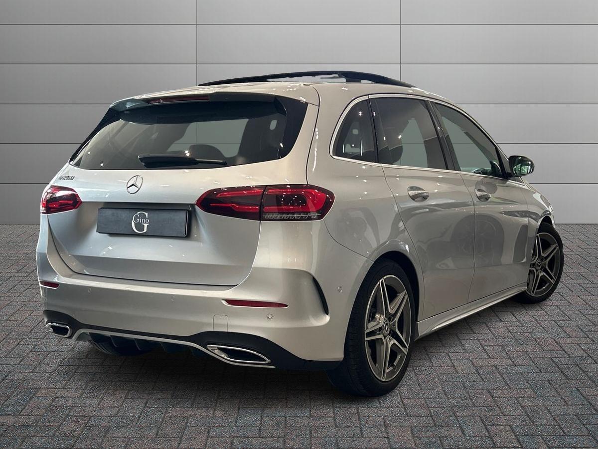 Mercedes-Benz B 200 Premium auto