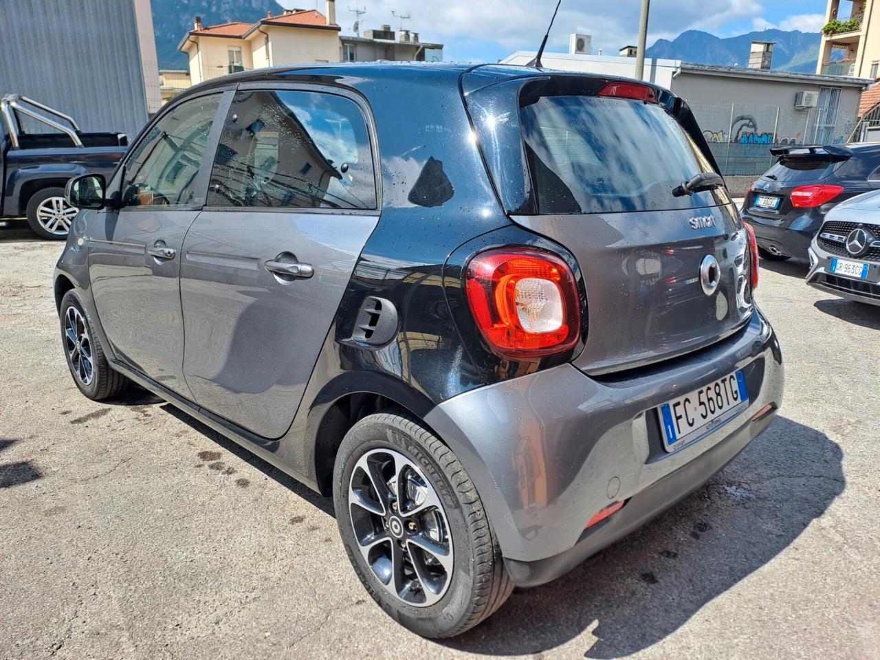 SMART FORFOUR 1.0 BENZINA *OK NEOPATENTATI* E6