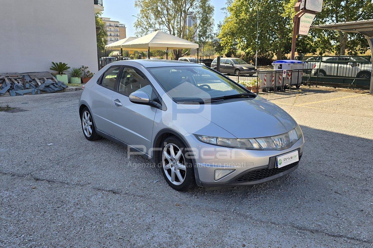 HONDA Civic 1.8 i-VTEC 5p. Executive