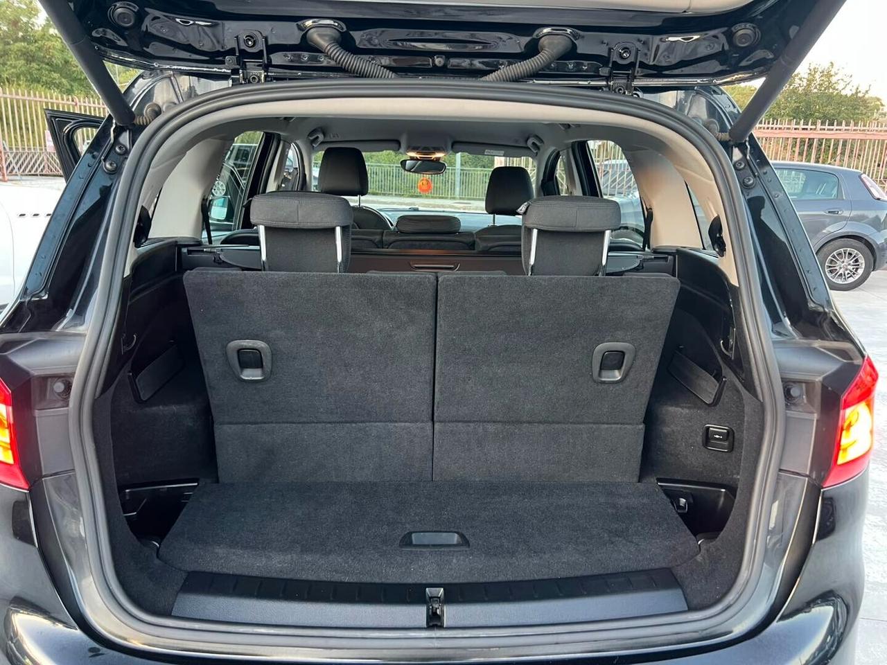 Bmw Serie 2 Gran Tourer 216d Advantage 7POSTI