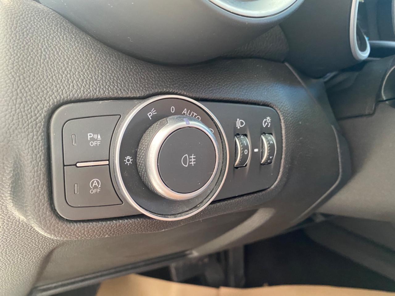 Alfa Romeo Giulia 2.2 TurboD B-tech AT8 FULL LED2020