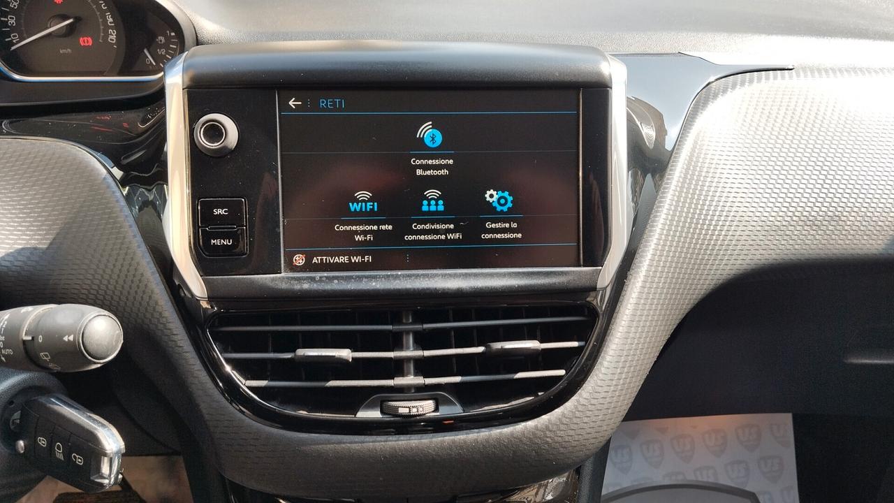 PEUGEOT 2008 1.5 DIESEL-AUTO-NAVI