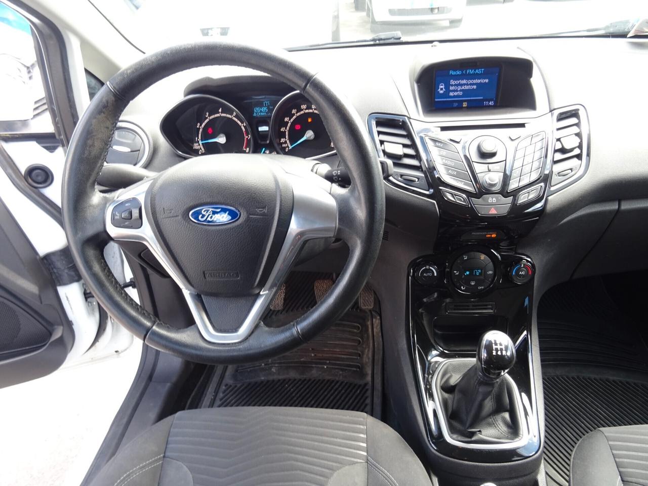 Ford Fiesta 1.4 5p. Bz.- GPL Titanium