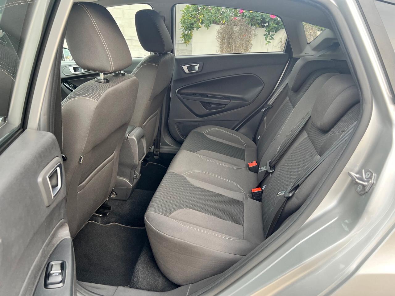 Ford Fiesta 1.5 5pt 1.5 tdci 75cv Titanium E6 NAVI/PDC/CLIMA PERF.