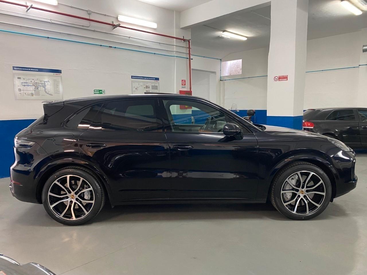Porsche Cayenne 4.0 V8 Turbo