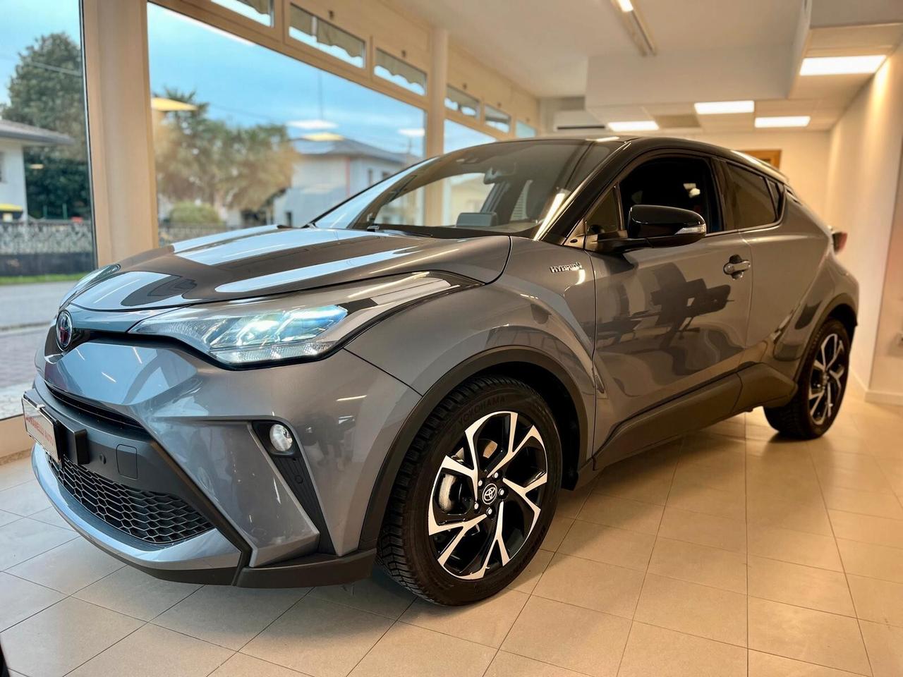 Toyota C-HR 2.0 Hybrid E-CVT Trend