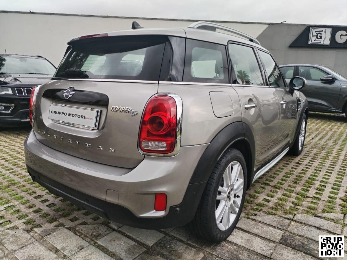 MINI - Countryman D Mini Cooper D Hype Aut.