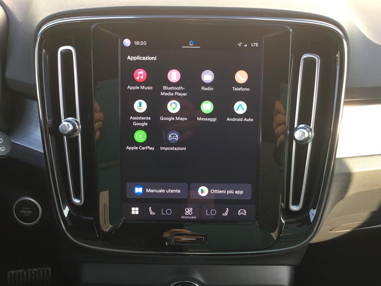 Volvo XC40 B3 automatico Core