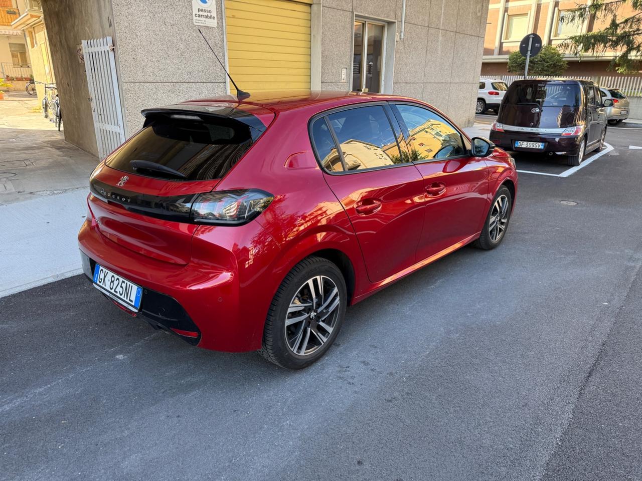 Peugeot 208 PureTech 75 Stop&Start 5 porte Allure