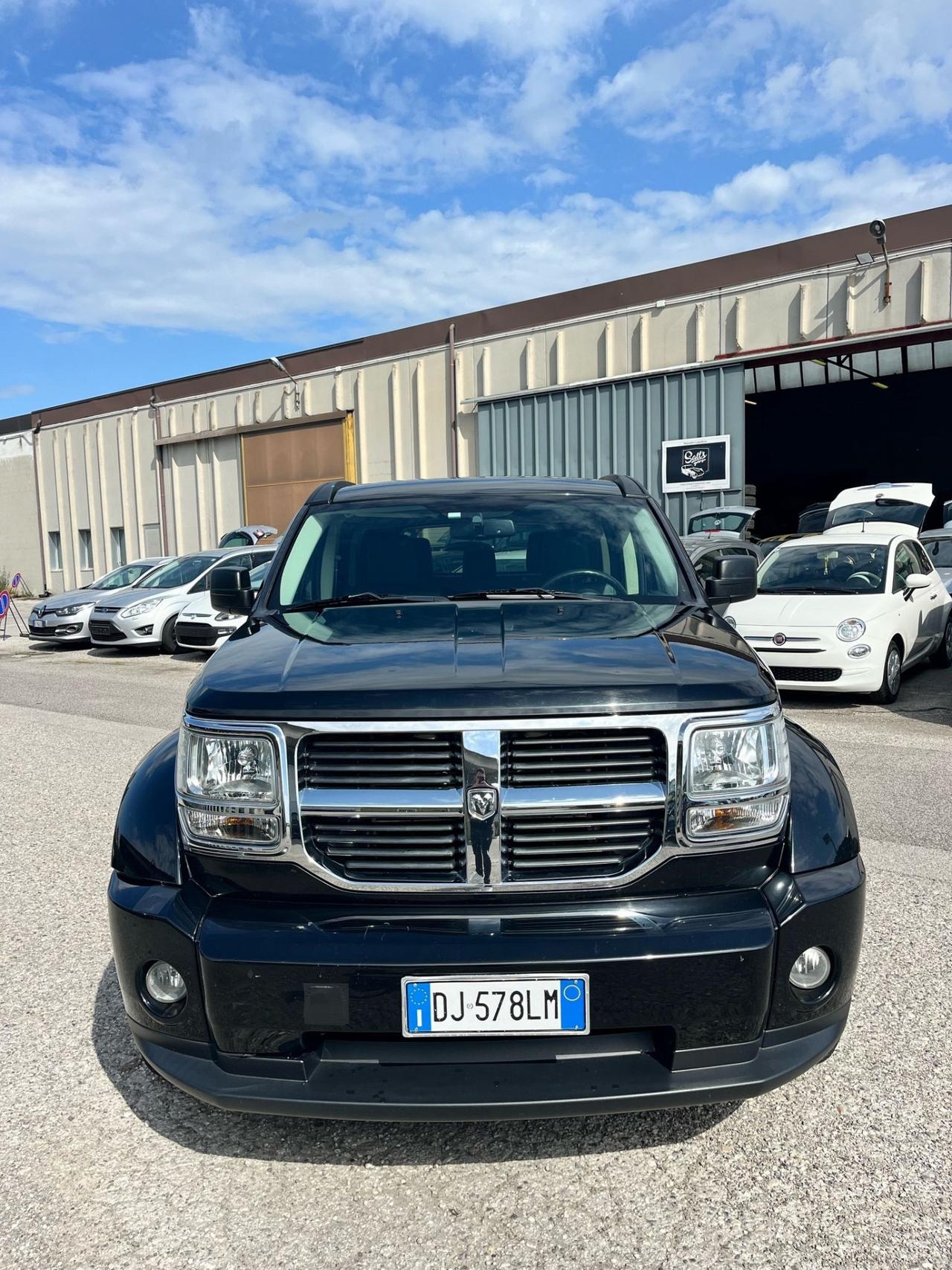 Dodge Nitro 4x4 Automatica