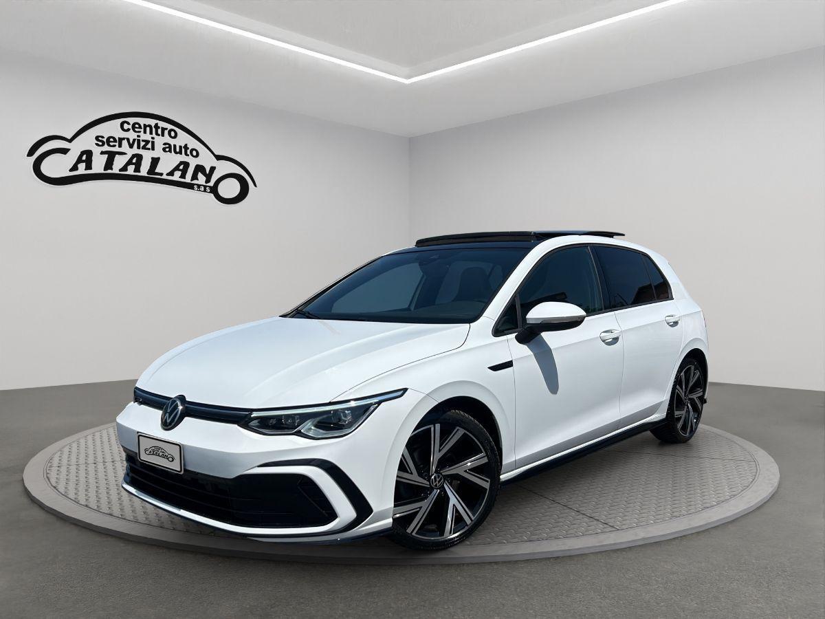 VOLKSWAGEN - Golf - Golf VIII 2.0 tdi R-Line 150cv dsg TETTO TELECAMERA