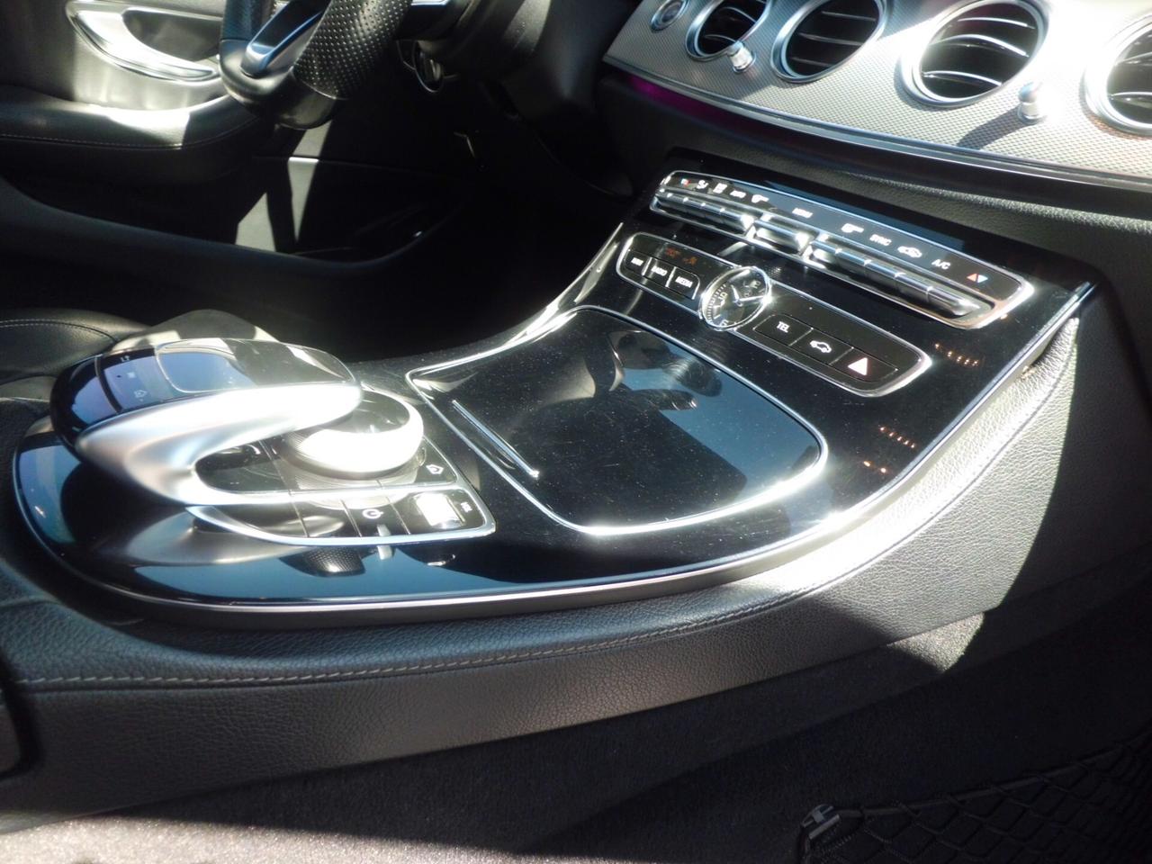 Mercedes-benz E 220 d Auto Premium Plus