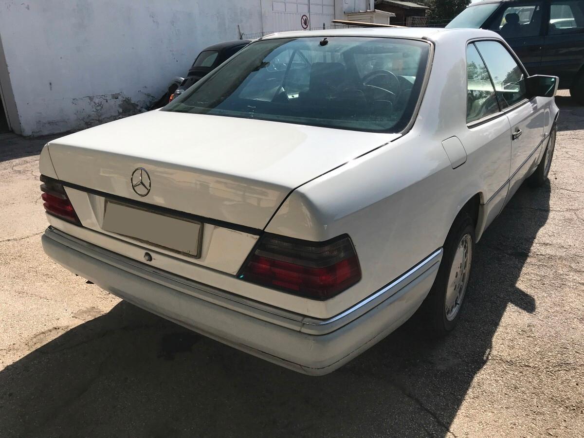 Mercedes-benz 300 200 CE Coupé