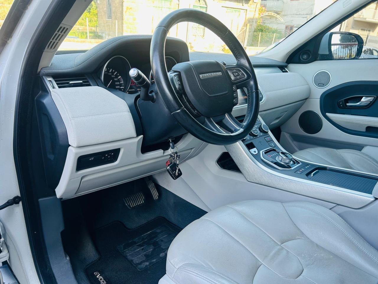 Land Rover Range Evoque 2.2 TD4 Prestige