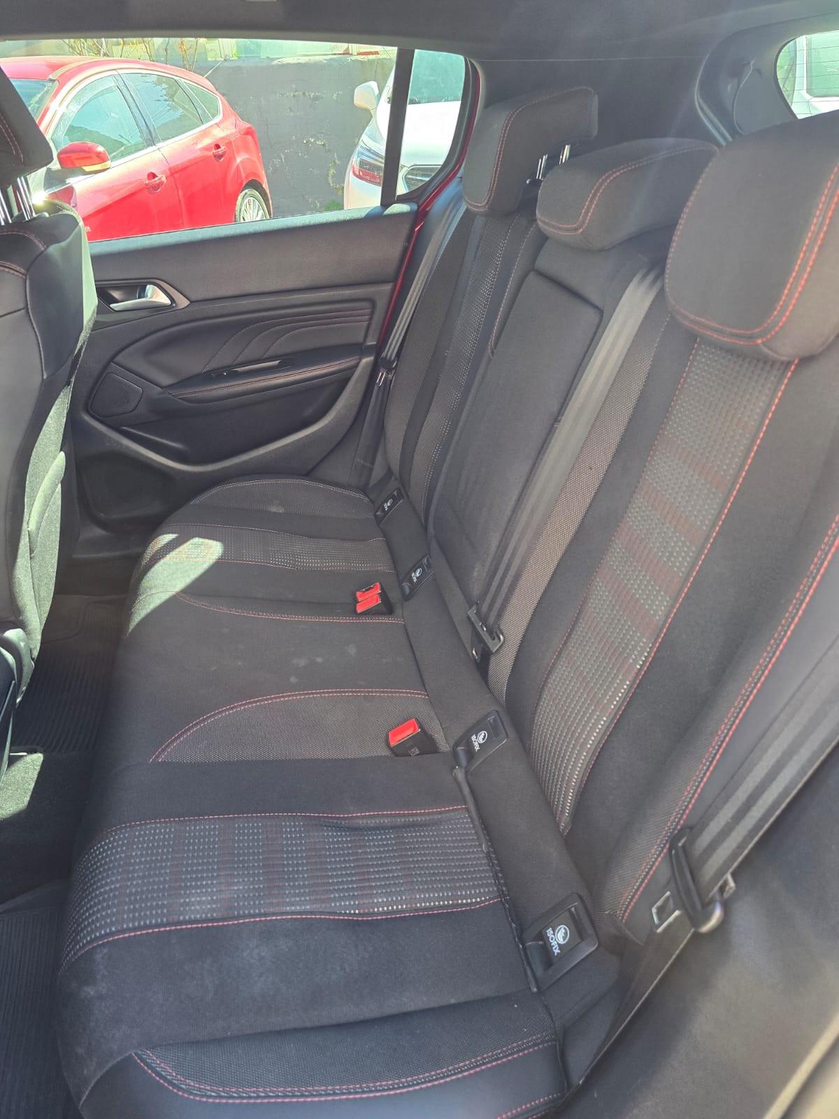 Peugeot 308 PureTech Turbo 130 S&S EAT8 GT