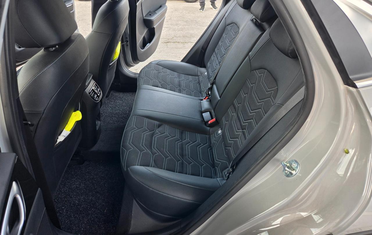 Kia Ceed Xceed T-GDi 150cv DCT GT-LINE