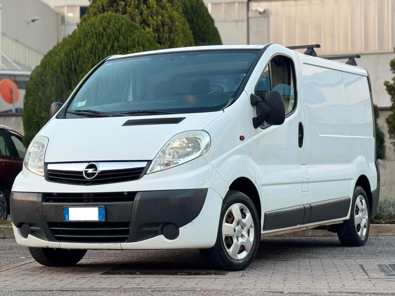 Opel Vivaro 27 2.0 CDTI PC-TN Tour Cosmo