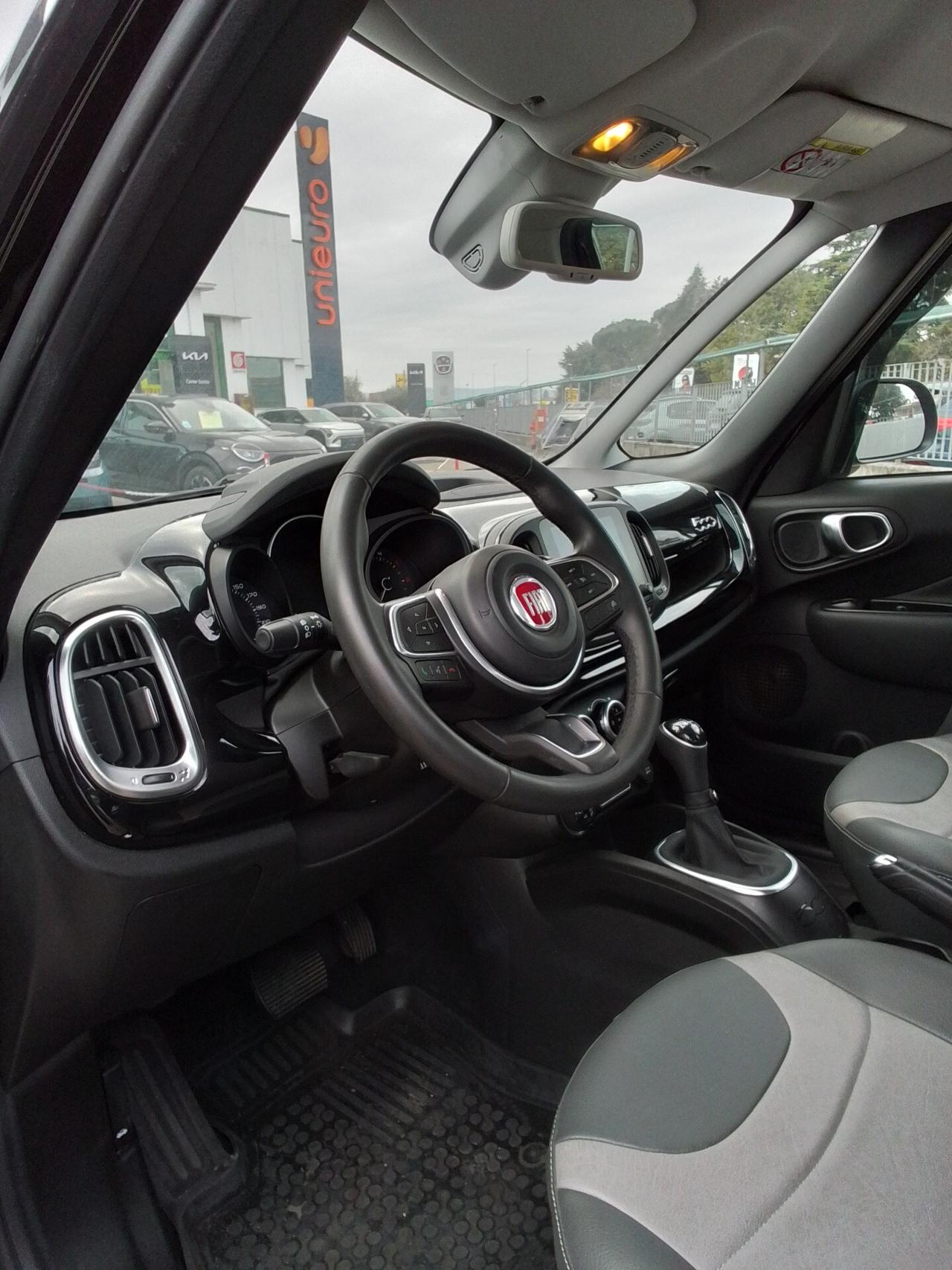 Fiat 500L 1.3 Multijet 95 CV Dualogic Cross