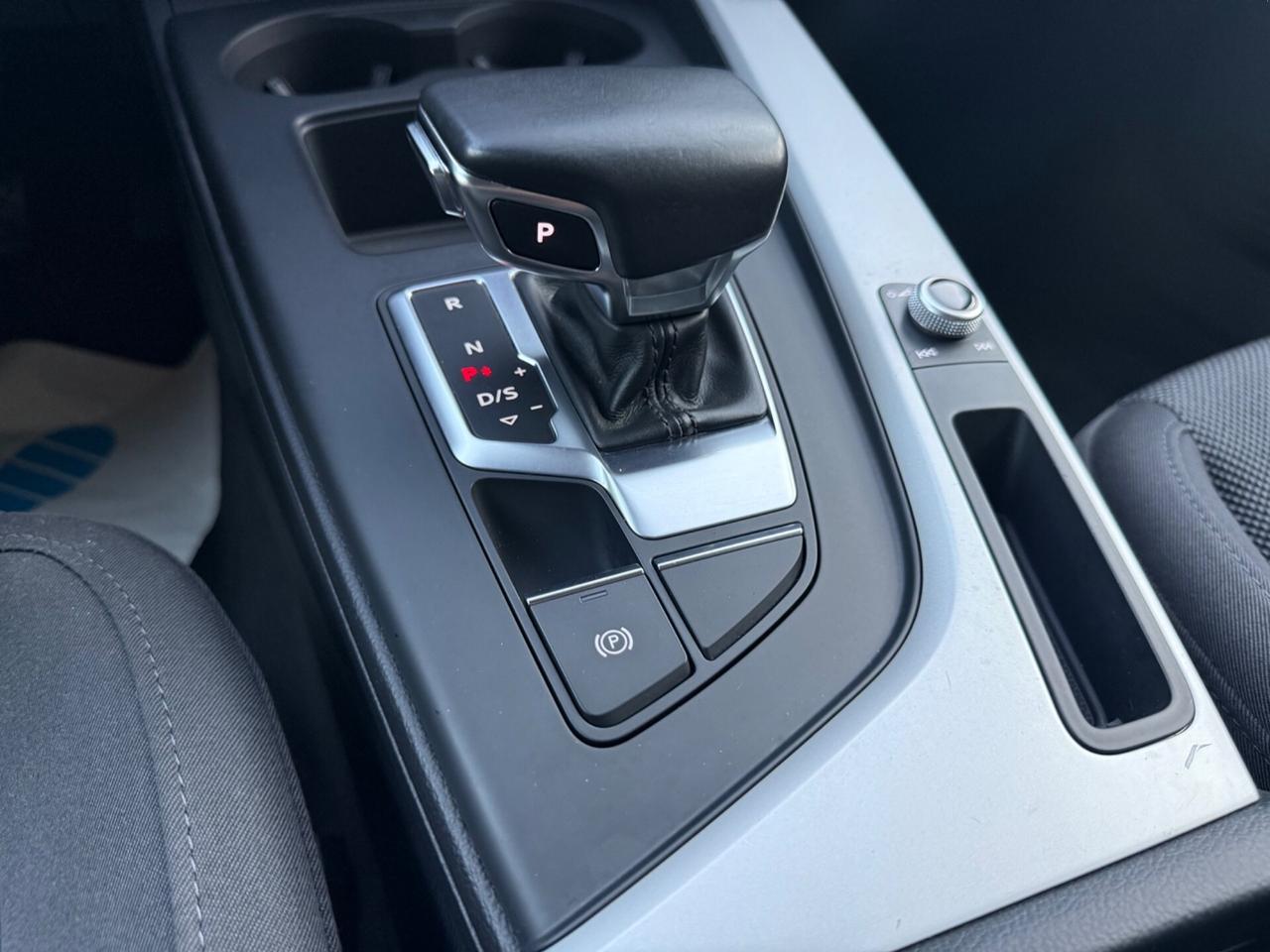 Audi A4 35 TDI/163 CV S tronic - Automatica