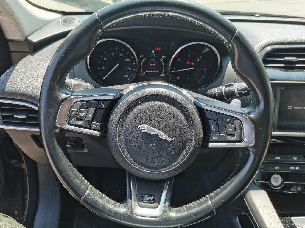 JAGUAR F-Pace (X761) F-Pace 2.0 D 180 CV ...