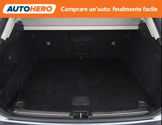 VOLVO XC60 B4 (d) Geartronic Momentum