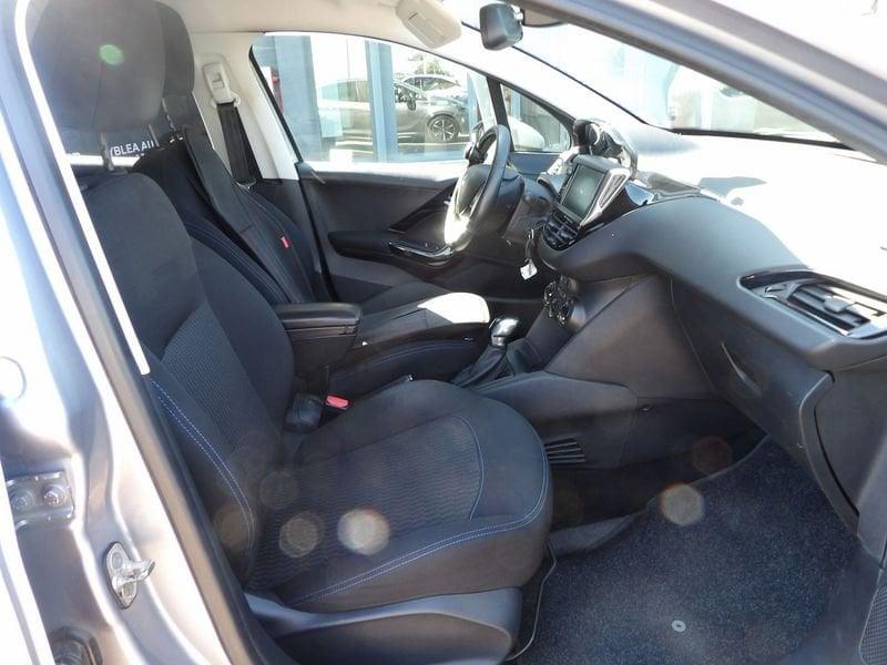 Peugeot 208 Signature PureTech 82cv S/S